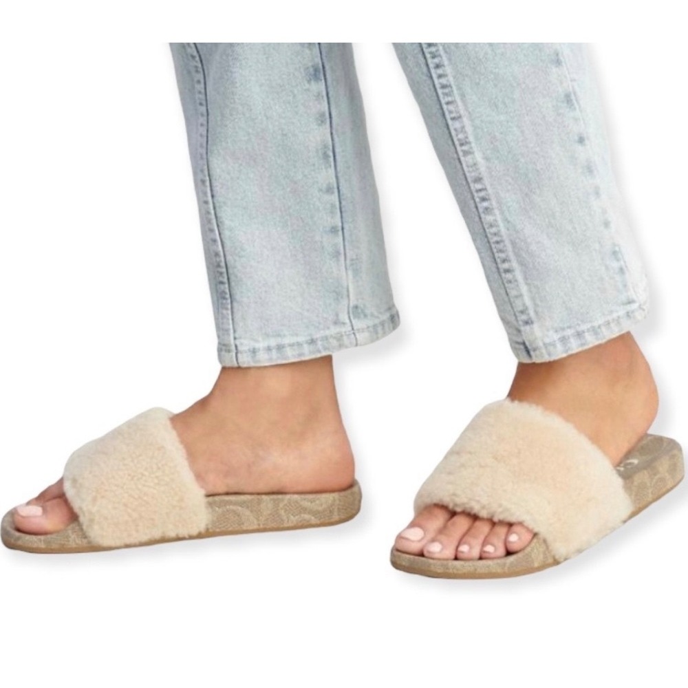Coach Women Signature Monogram Shearling Faux Fur Slide Sandals Tan Brown Size 6